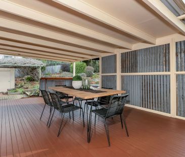 Spacious 4-Bedroom Home in Bonython - Photo 4