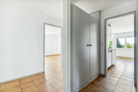 APPARTEMENT À LOUER DANS QUARTIER TRÈS ENSOLEILLÉ ET FAMILIAL - Foto 2