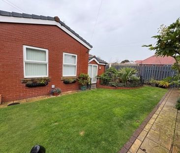 Clifton Drive North, Lytham St.Annes - Photo 4
