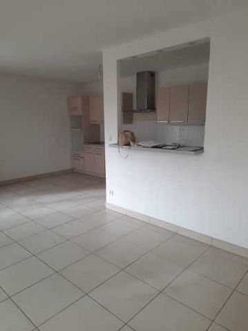 Location Appartement 2 pièces 54m² MESSIMY 69510 - Photo 2