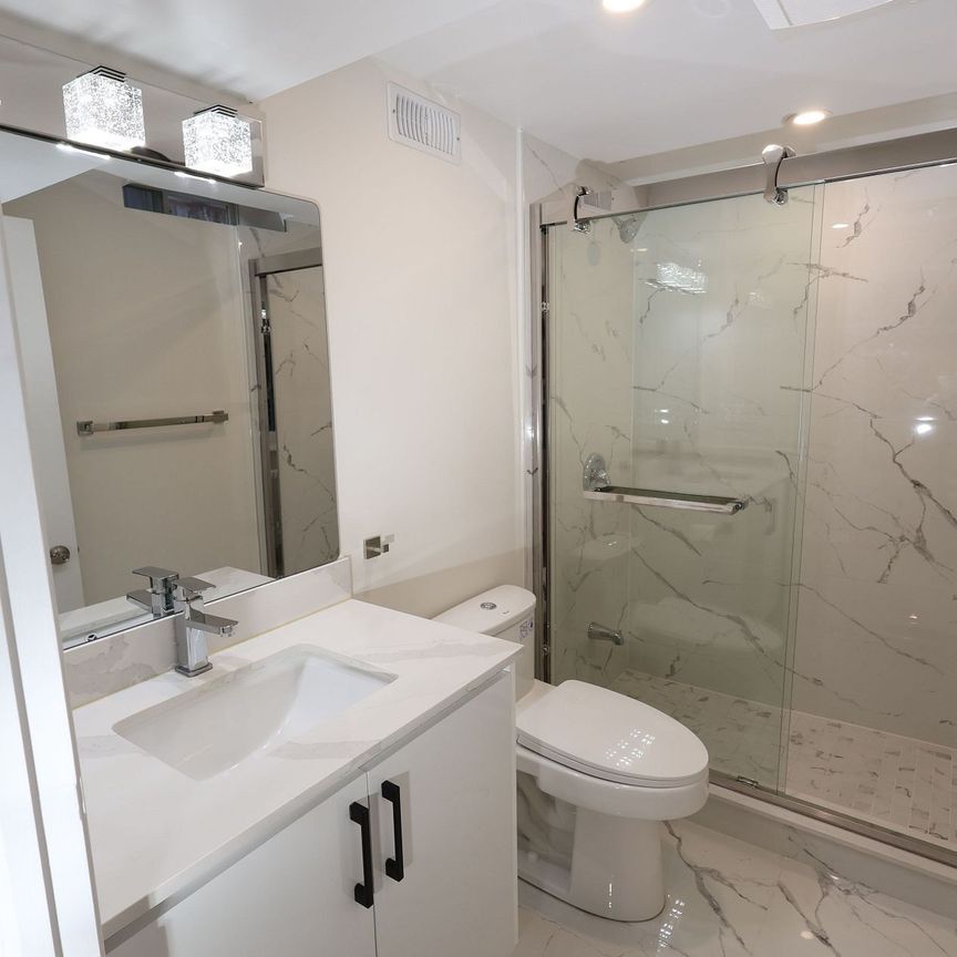 For Lease - 354 Bexhill Road, Newmarket, Ontario - Photo 1