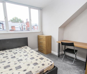 Lucas Street, Woodhouse, LS6 2JD, Leeds - Photo 1