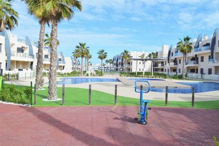 2 room luxury Apartment for rent in Pilar de la Horadada, Spain - Photo 2