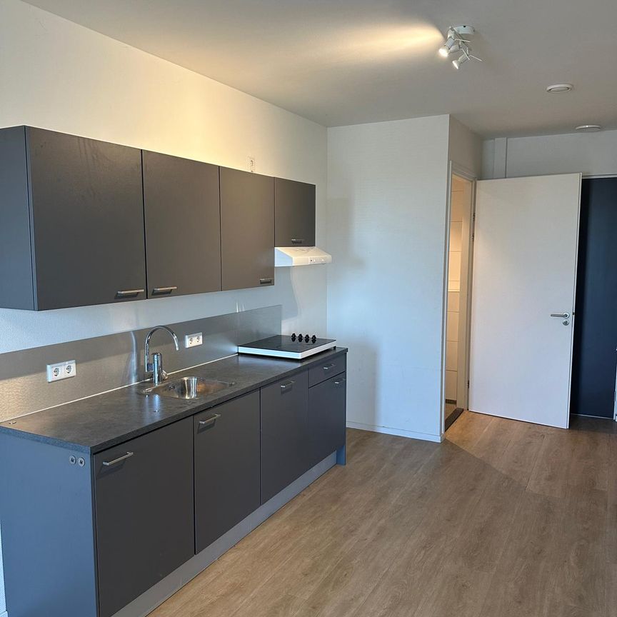 Te huur: Appartement Stationsplein 10 P in Steenwijk - Photo 1