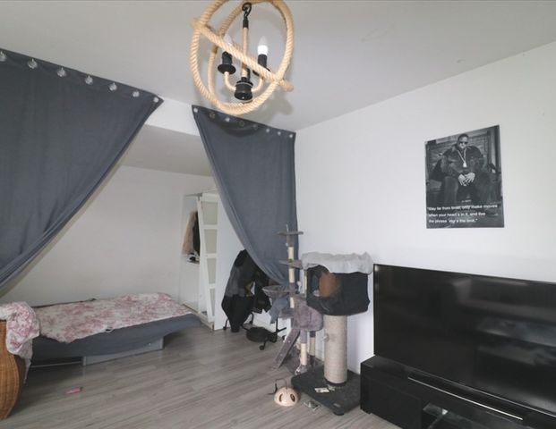 * 1 ZIMMER MIT BALKON IM ERDGESCHOSS*, DU-Rheinhausen, Augustastr. – Alte Krupp-Siedlung - Foto 1