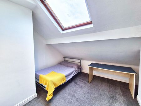 4 bedroom house share to rent - Photo 4