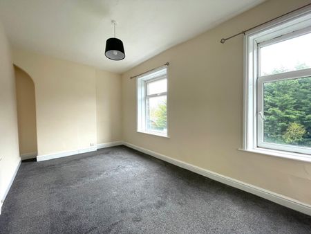 2 bedroom terraced house to rent - Photo 4