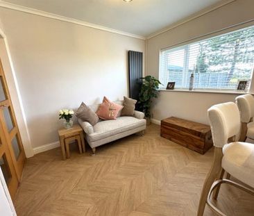 4 Bedroom Detached To Let - Photo 1