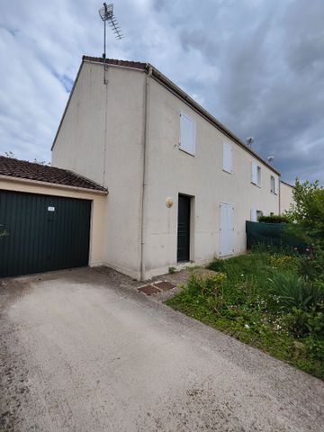 Location maison 4 pièces, 89.00m², Mormant - Photo 4