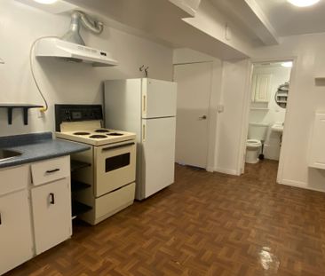 For Lease - 114 Baldwin Street Unit# Bsmt, Toronto, Ontario - Photo 4