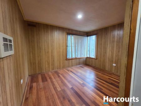 “Light-Filled Corner Home by the Trail.” - Photo 3