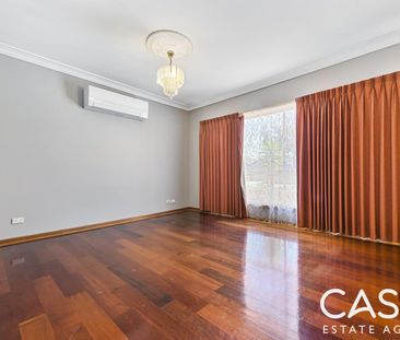 Family home in a fantastic location -- 6 Months Lease Only - Photo 5