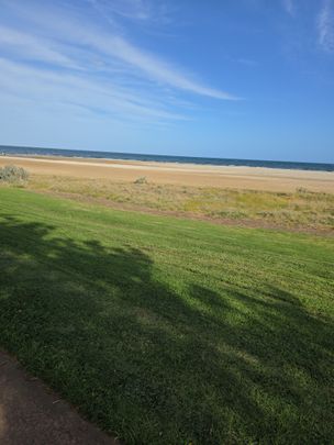 Werribee South - Photo 1