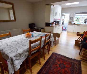 2 bedroom terraced house to rent - Photo 4