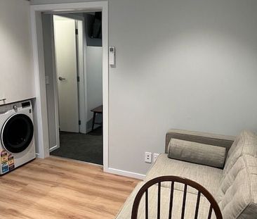 Furnished 1 bedroom Townhouse in Hutt Central - Photo 6