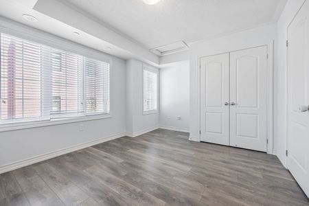 For Lease - 2496 Rosedrop Path, Oshawa, Ontario - Photo 5
