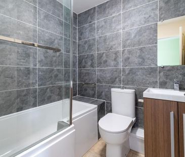 2 bedroom terraced house to rent - Photo 5