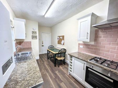 3 bed terraced house to rent in TS26 - Photo 5