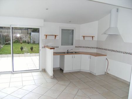 A LOUER - Charmante MAISON de VILLE - Photo 2