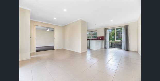 68 Ahern Road, Pakenham VIC 3810 - House For Rent | Domain - Photo 1