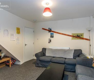 5 bedroom terraced house to rent - Photo 2