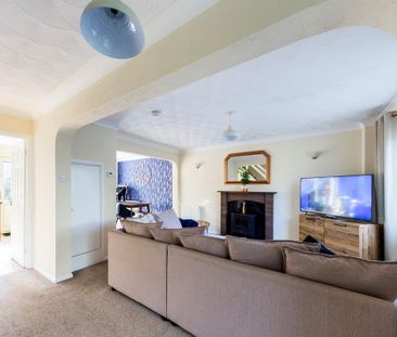 3 bedroom terraced house to rent - Photo 6