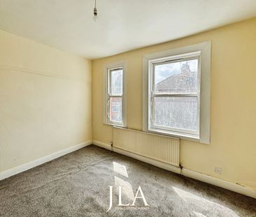 2 bed terraced house to rent in Richmond Road, Leicester, LE2 - Photo 1