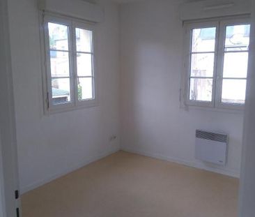 Location Appartement 3 pièces 54m² BEAUVAIS 60000 - Photo 2