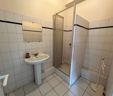 Location Appartement 2 pièces 33m² - Photo 3
