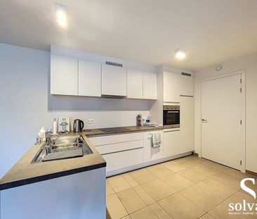 Volledig instapklaar nieuwbouwappartement vlakbij station Aalter - Photo 1