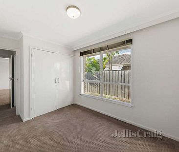 10/9 Coorigil Road, Carnegie - Photo 4