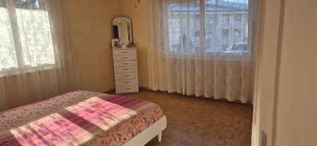 5.5 Zimmer, 2. Stock - Photo 2