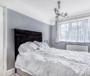 3 bedroom terraced house to rent - Photo 6