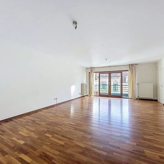 Appartement te huur - Photo 1