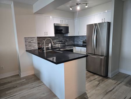 For Lease - 763 Bay Street Unit# 3303, Toronto, Ontario - Photo 4