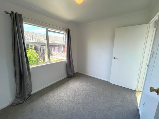 Somerville - Photo 1