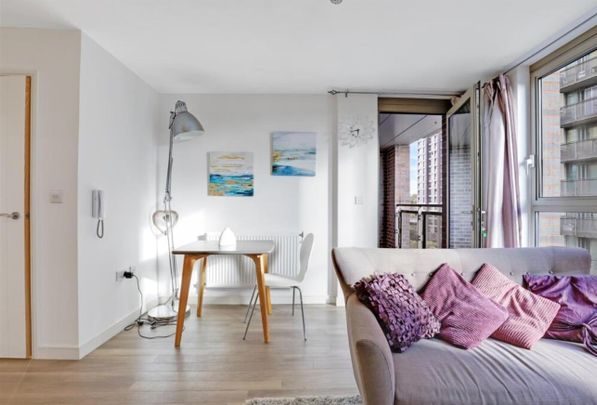 1 Bed Flat, Renaissance, SE13 - Photo 1