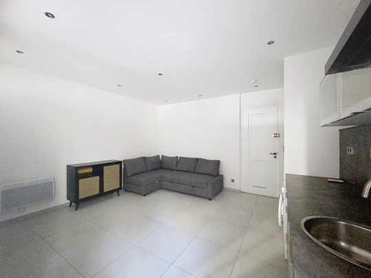 Location Appartement 2 pièces 30m² NICE 06300 - Photo 1