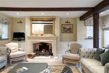 A magnificent Grade II listed Cotswold farmhouse with substantial converted barn, set in about 3.5 acres. - Photo 3