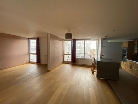 Location Appartement 4 pièces 84m² LA MADELEINE 59110 - Photo 5