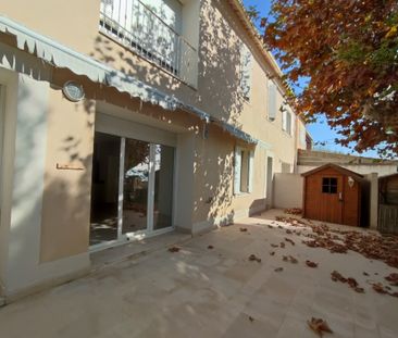 Location Appartement 3 pièces 65m² MARSEILLE 16ème - Photo 4