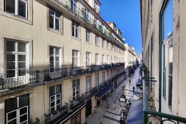 Apartamento T2, para arrendamento, localizado na Baixa, Lisboa - Photo 1