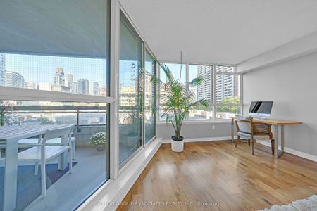 For Lease - 130 Carlton Street Unit# 601, Toronto, Ontario - Photo 2