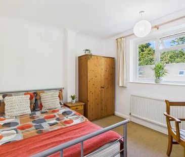 1 bedroom in a house share to rent - Photo 6