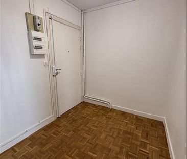 3 pièces - 65,83 m² - 4ème étage - Colocation non autorisée - Photo 2