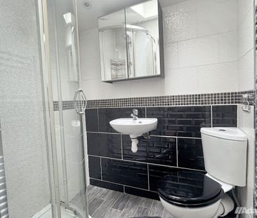 Derby Road, WIDNES, Cheshire, WA8 9LQ - Photo 5