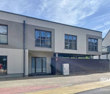 RUIM APPARTEMENT VAN 120 M² MET TERRAS, LIFT, 2 SLAAPKAMERS EN AUTO... - Photo 2