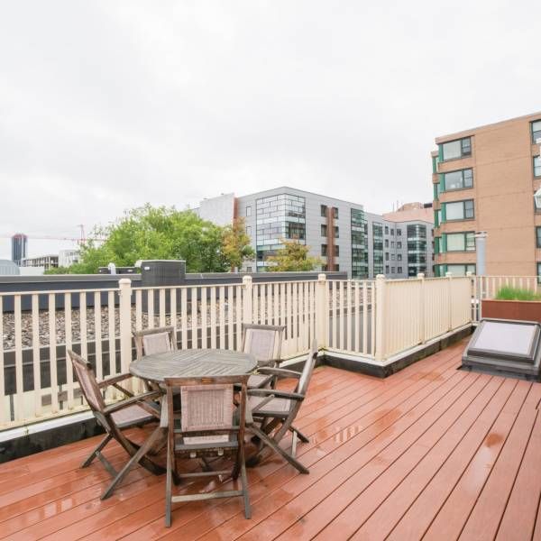 2 Level Home in vibrant downtown neighbourhood of Halifax! - Photo 1