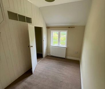 2 bedroom semi-detached house to rent - Photo 2
