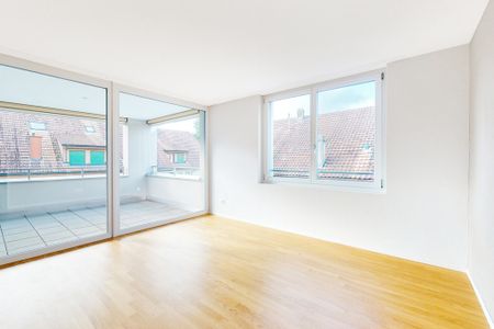 MODERNE WOHNUNG MITTEN IM ZENTRUM VON AARWANGEN - Foto 3